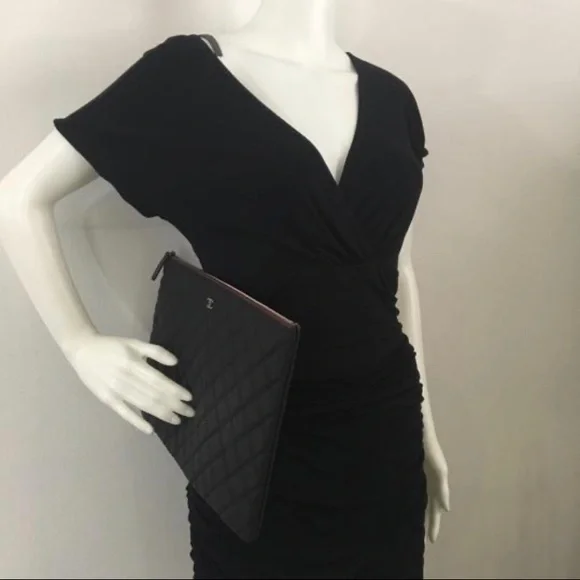 CHANEL Black Quilted Cosmetic Bag - Picture 2 of 16